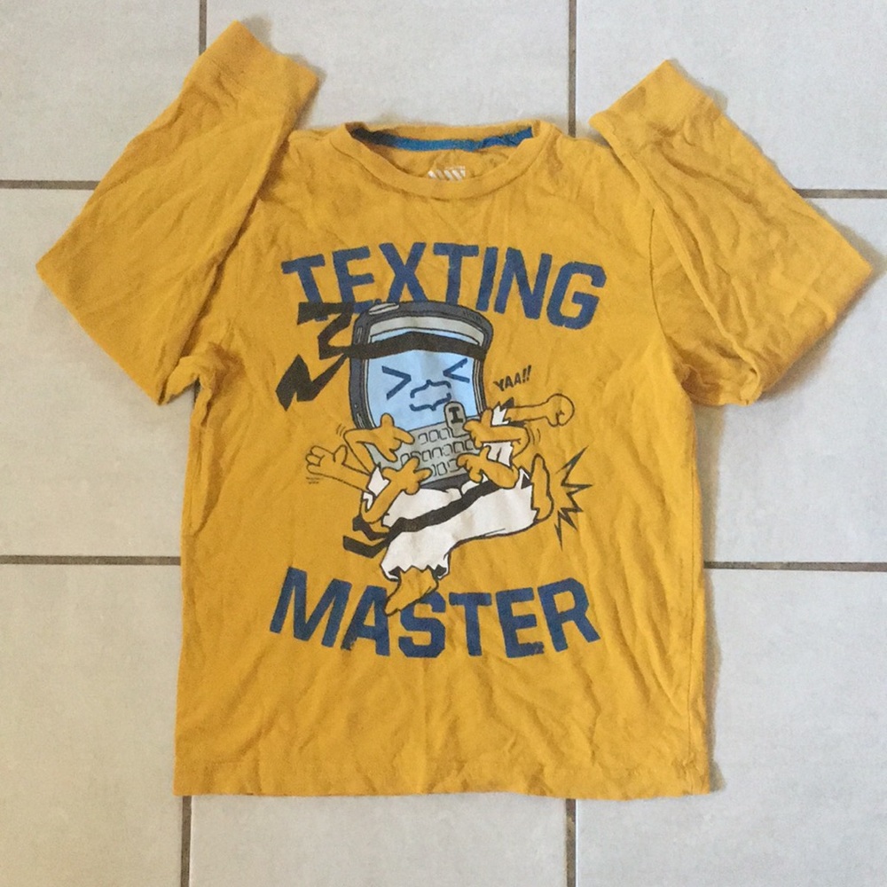BOYS LONG SLEEVE T-SHIRT